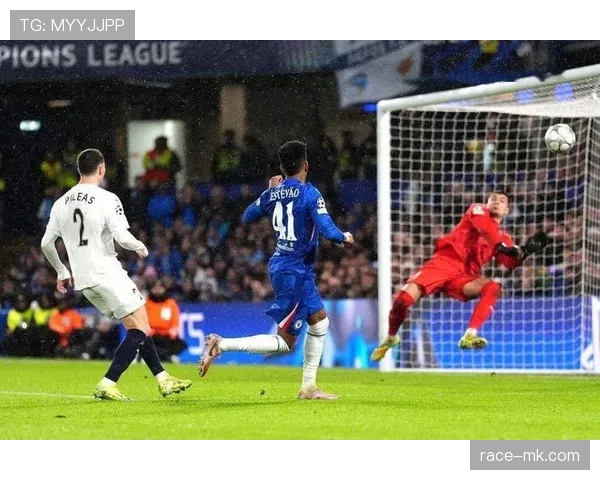 凯塞多防守选择引热议，战术调整或成球队表现提升关键