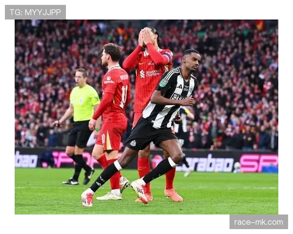 利物浦这豪门再不补强阵容漏洞，争冠梦迟早被踢碎